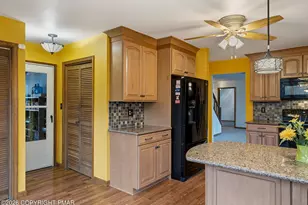 211 Michael Ln, Stroudsburg, PA 18360 - Photo 33