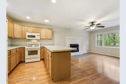  102 Spruce Drive, Dingmans Ferry, PA 18328 - Photo 5