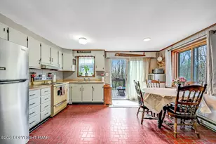 72 Tunkhannock Dr, Albrightsville, PA 18210 - Photo 15