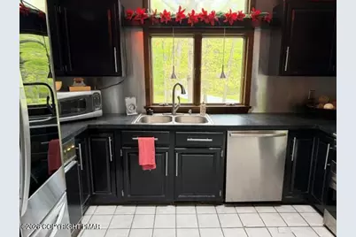  2253 Skyline Drive, Slatington, PA 18080 - Photo 7