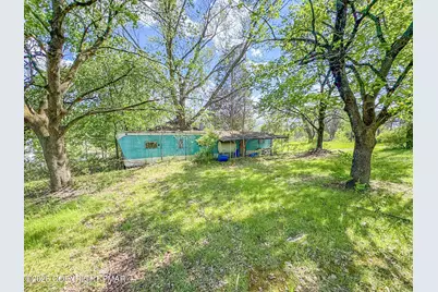  279 E Lizard Creek Road, Lehighton, PA 18235 - Photo 19