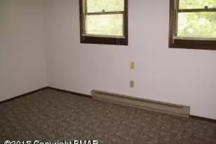 15 Villas Rd, Mount Pocono, PA 18344 - Photo 7