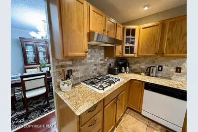  2105 Larkspur Lane, Tobyhanna, PA 18466 - Photo 7