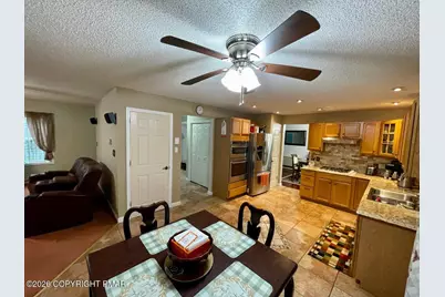  2105 Larkspur Lane, Tobyhanna, PA 18466 - Photo 11