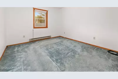  1025 Maplewood Drive, Newfoundland, PA 18445 - Photo 23