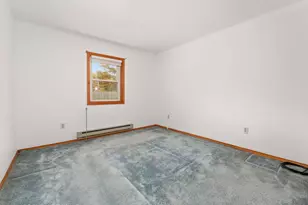 1025 Maplewood Dr, Newfoundland, PA 18445 - Photo 23