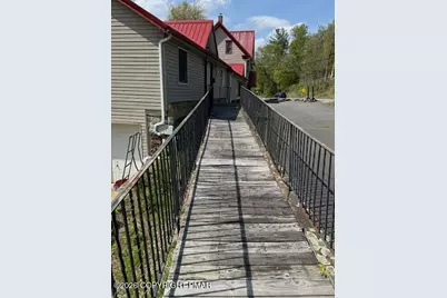  2523 Route 115, Effort, PA 18330 - Photo 5
