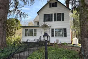 276 Center Rd, Stroudsburg, PA 18360 - Photo 1