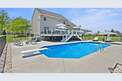  2255 Redwood Drive, Slatington, PA 18080 - Photo 7