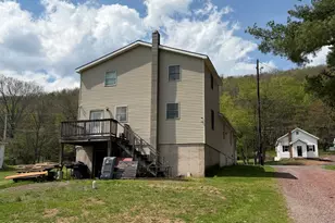 2487 Buck Mountain Rd, Weatherly, PA 18255 - Photo 7