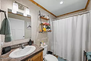 2194 Snow Hill Falls Rd, Cresco, PA 18326 - Photo 51