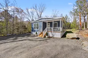 2194 Snow Hill Falls Rd, Cresco, PA 18326 - Photo 55