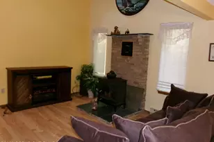 409 Tudor Ct, Bushkill, PA 18324 - Photo 19
