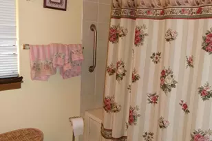 409 Tudor Ct, Bushkill, PA 18324 - Photo 25
