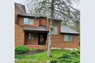  409 Tudor Court, Bushkill, PA 18324 - Photo 1
