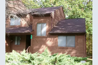  409 Tudor Court, Bushkill, PA 18324 - Photo 5