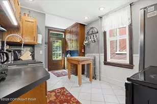 171 W Broadway, Jim Thorpe, PA 18229 - Photo 9
