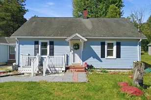 2165 N 5th St, Stroudsburg, PA 18360 - Photo 1