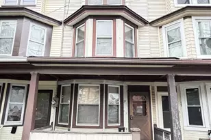21 W Bertsch St, Lansford, PA 18232 - Photo 1