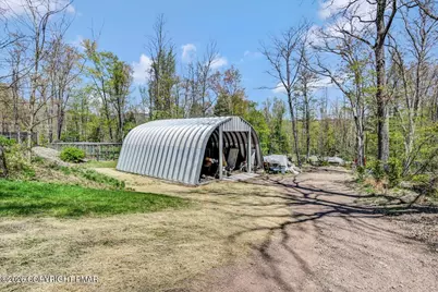  1284 Burger Hollow Road, Effort, PA 18330 - Photo 7