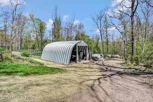 1284 Burger Hollow Rd, Effort, PA 18330 - Photo 7