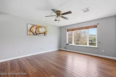  825 Clearview Drive, Long Pond, PA 18334 - Photo 7