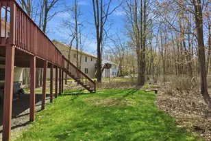 825 Clearview Dr, Long Pond, PA 18334 - Photo 47