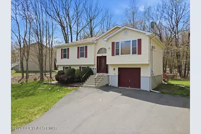  825 Clearview Drive, Long Pond, PA 18334 - Photo 5