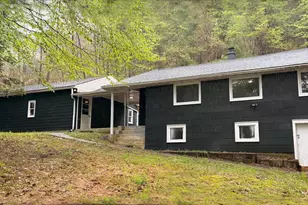 3270 Forest Inn Rd, Palmerton, PA 18071 - Photo 5