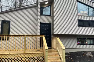 3322 Woodland Dr, Tobyhanna, PA 18466 - Photo 1