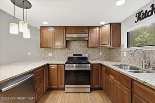 612 Mountain View Way, Bushkill, PA 18324 - Photo 7