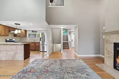  612 Mountain View Way, Bushkill, PA 18324 - Photo 3
