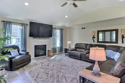  262 Catalpa Drive, Kunkletown, PA 18058 - Photo 17