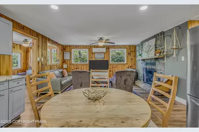  29 Lakeview Drive, Lake Harmony, PA 18624 - Photo 25