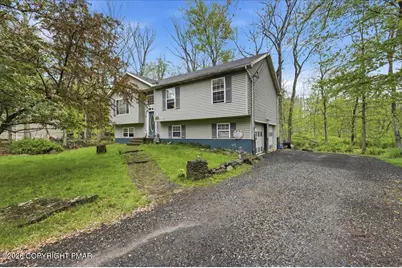  1197 Hunters Woods Drive, East Stroudsburg, PA 18301 - Photo 21