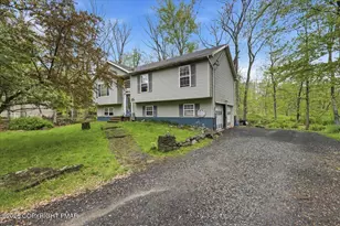 1197 Hunters Woods Dr, East Stroudsburg, PA 18301 - Photo 21