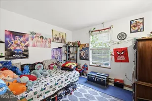 1197 Hunters Woods Dr, East Stroudsburg, PA 18301 - Photo 13
