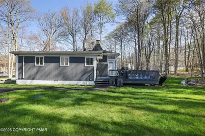  109 Wood Duck Place, Tobyhanna, PA 18466 - Photo 3
