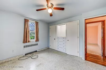  51 Hazen Avenue, East Bangor, PA 18013 - Photo 15