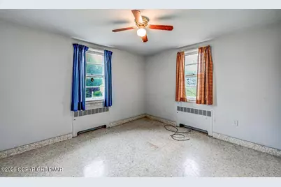 51 Hazen Avenue, East Bangor, PA 18013 - Photo 13