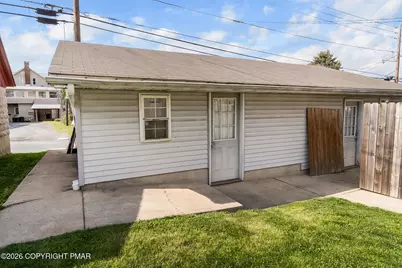  213 Lehigh Avenue, Palmerton, PA 18071 - Photo 5