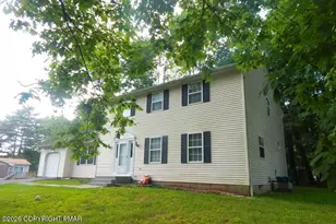 111 Lilac Dr, East Stroudsburg, PA 18301 - Photo 1