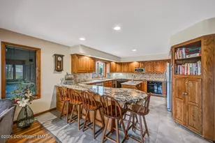 18 Hazelwood Dr, Lake Harmony, PA 18624 - Photo 25