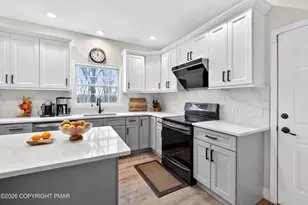 5753 Wildflower Cir, Stroudsburg, PA 18360 - Photo 11