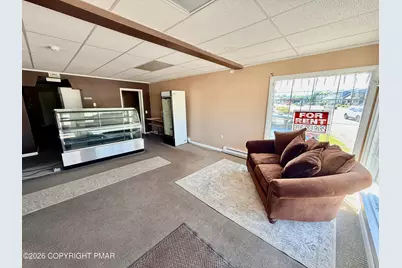  927 N 9th Street, Stroudsburg, PA 18360 - Photo 3