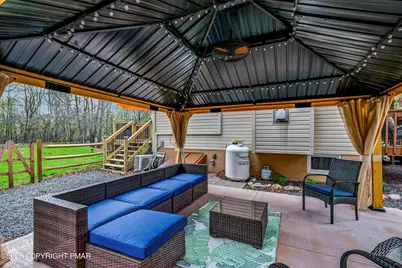  52 Tennyson Circle, Albrightsville, PA 18210 - Photo 3