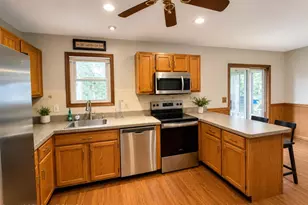 8435 Bear Trail Dr, Tobyhanna, PA 18466 - Photo 11