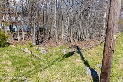  Marvin Gardens, Tobyhanna, PA 18466 - Photo 11