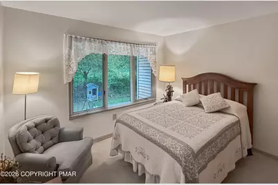  1736 Falcon Drive, Bethlehem, PA 18017 - Photo 17