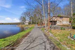 6430 E Lakeshore Dr, East Stroudsburg, PA 18302 - Photo 23